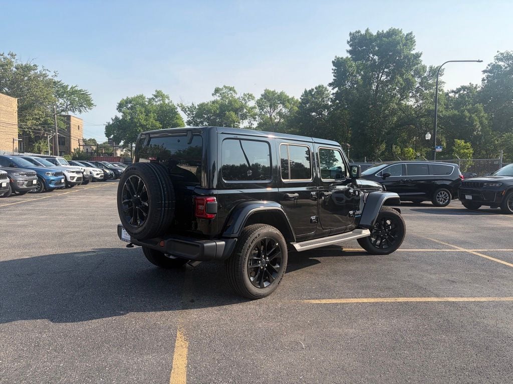 2025 Jeep Wrangler Sahara 4xe