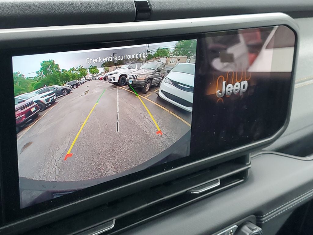 2025 Jeep Wrangler Sahara 4xe