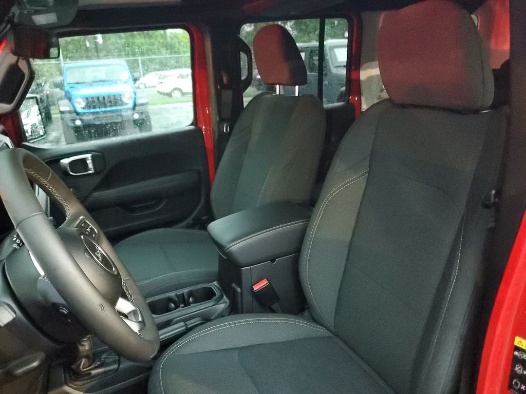 2025 Jeep Wrangler Sahara 4xe