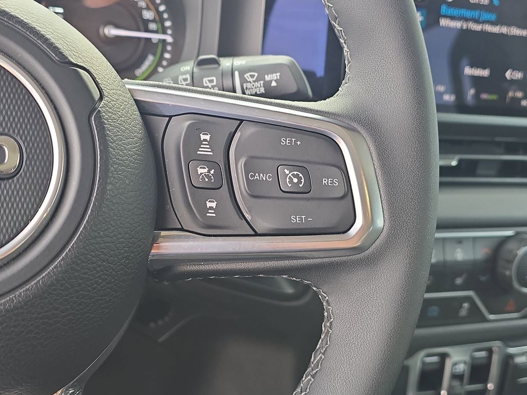 2025 Jeep Wrangler Sahara 4xe