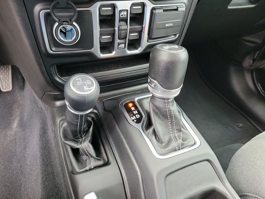 2024 Jeep Wrangler Sahara 4xe