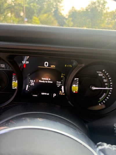 2025 Jeep Wrangler Sahara 4xe