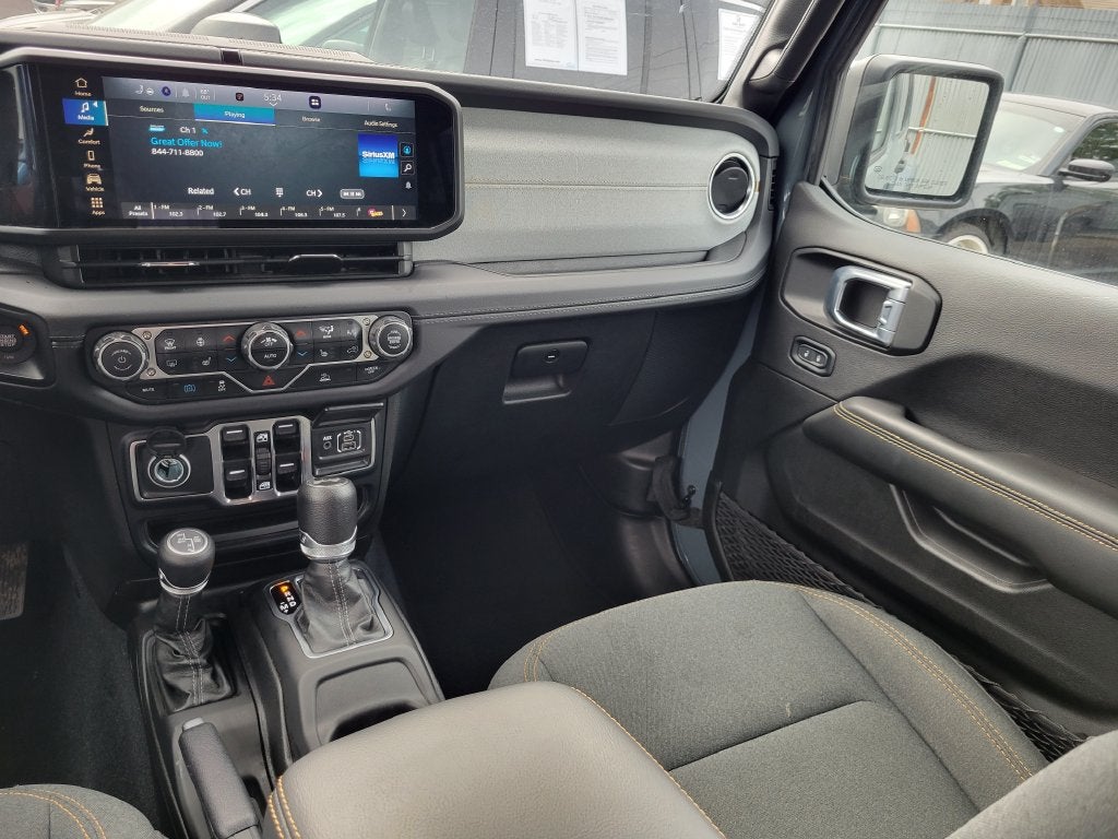 2024 Jeep Wrangler Sahara 4xe