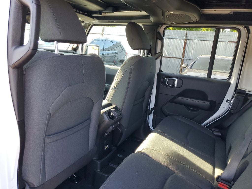 2025 Jeep Wrangler Sahara 4xe