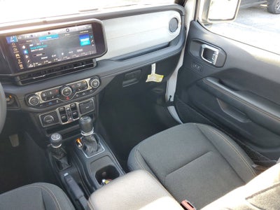 2025 Jeep Wrangler Sahara 4xe