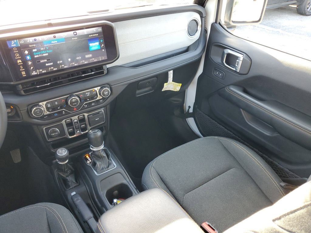 2025 Jeep Wrangler Sahara 4xe