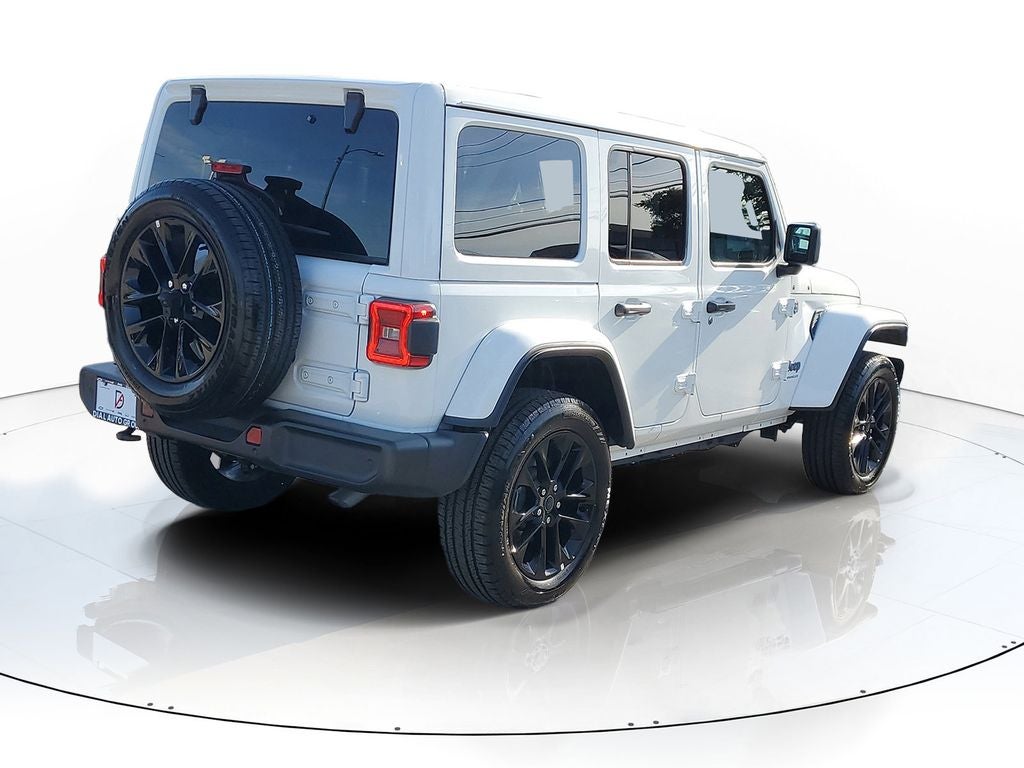 2025 Jeep Wrangler Sahara 4xe