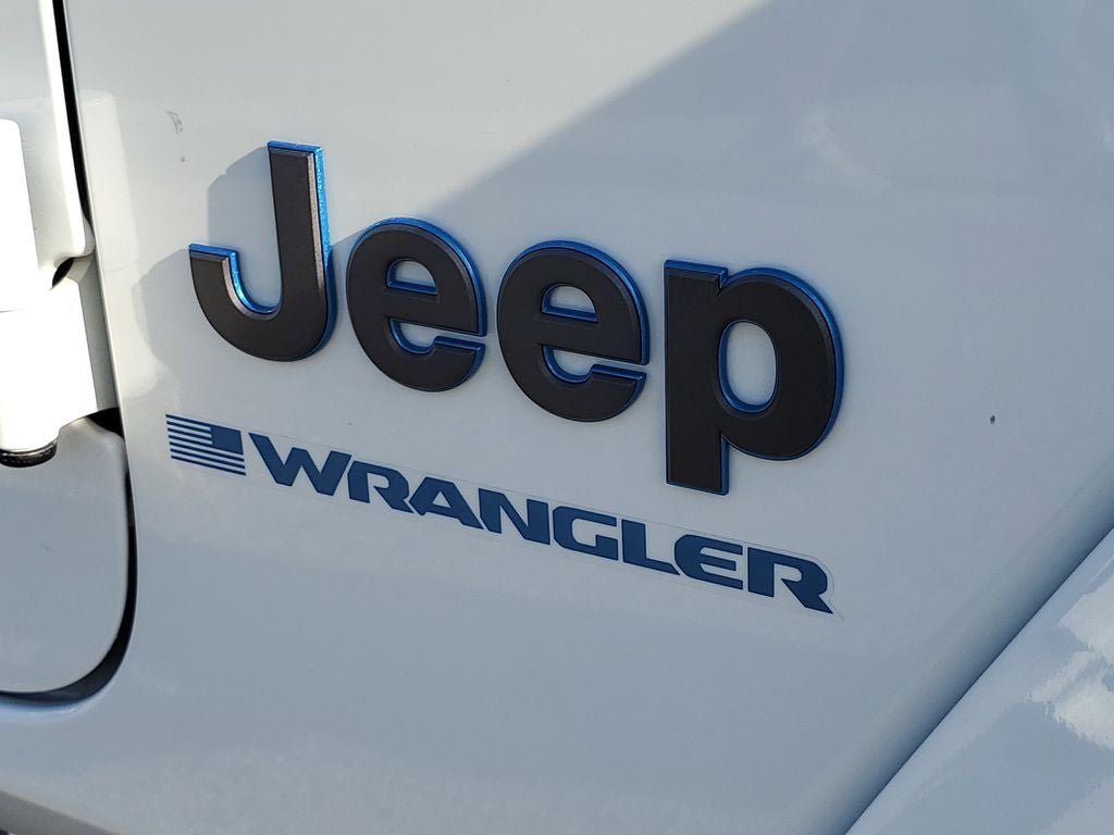 2025 Jeep Wrangler Sahara 4xe