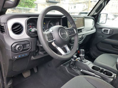 2025 Jeep Wrangler Sahara 4xe