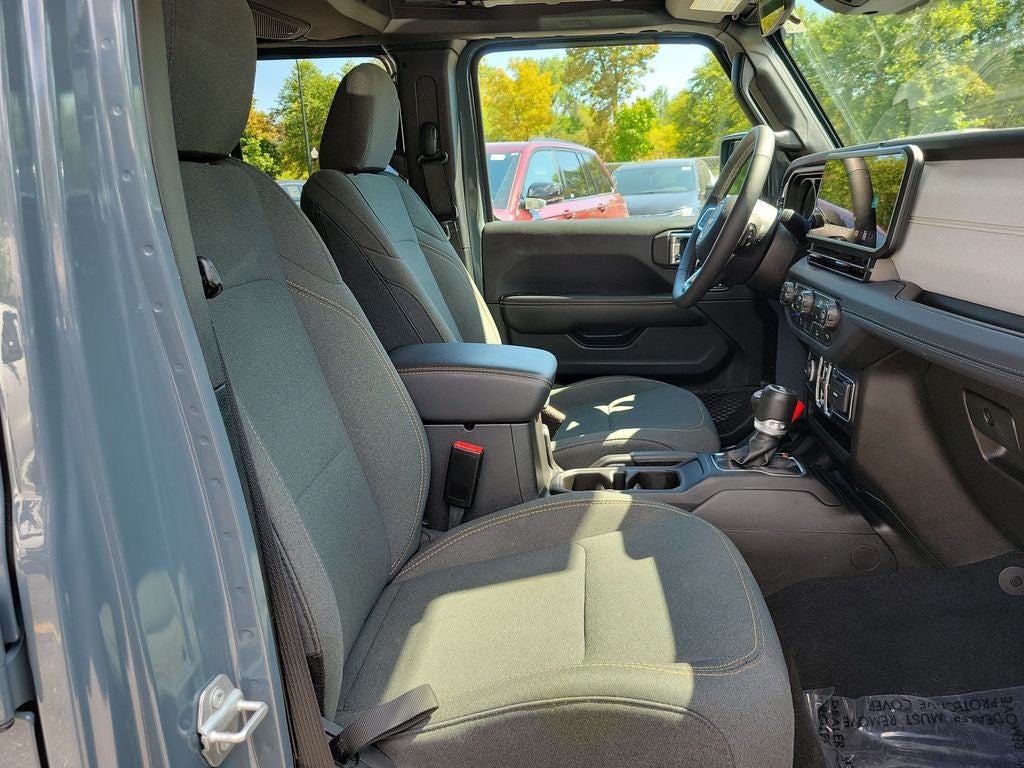 2025 Jeep Wrangler Sahara 4xe