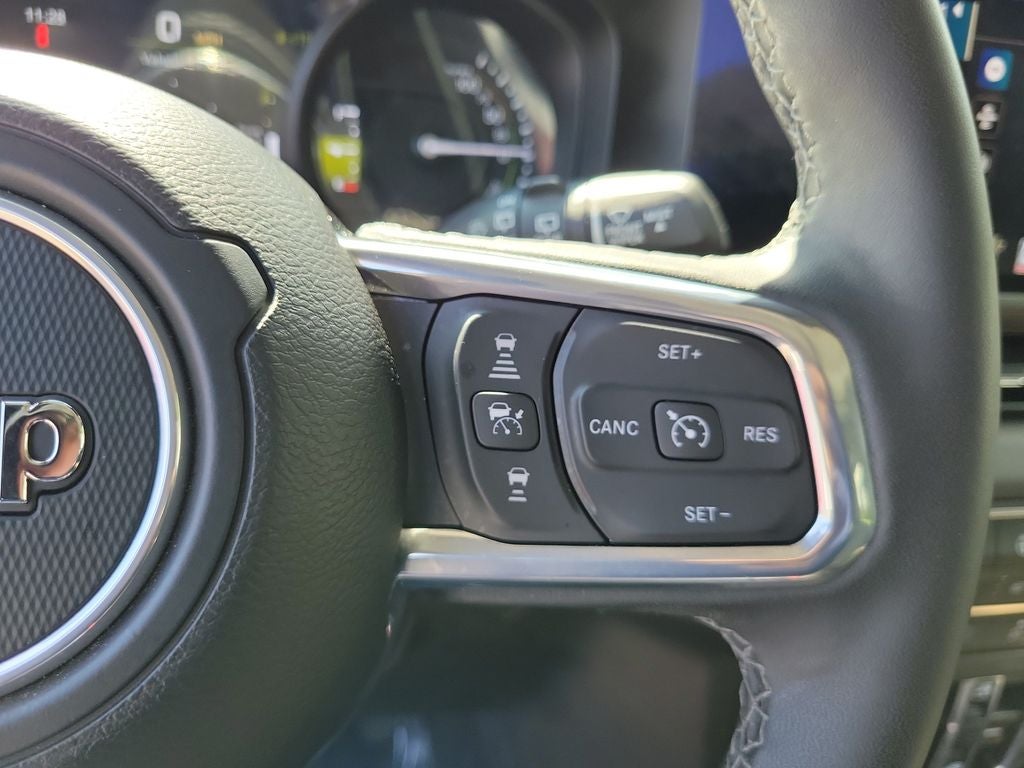 2025 Jeep Wrangler Sahara 4xe
