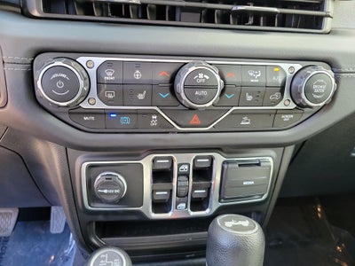 2025 Jeep Wrangler Sahara 4xe