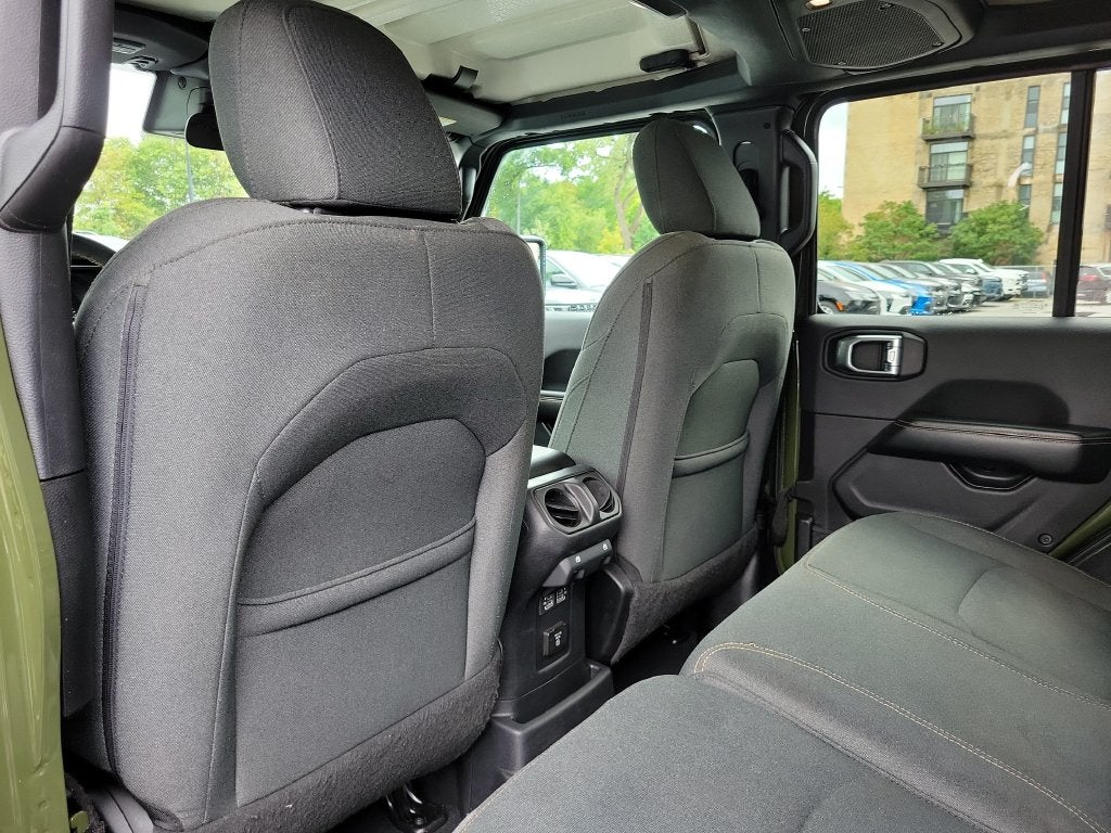 2024 Jeep Wrangler Sahara 4xe