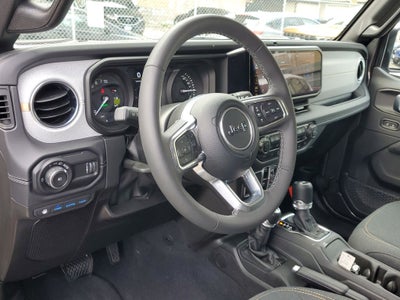 2025 Jeep Wrangler Sahara 4xe