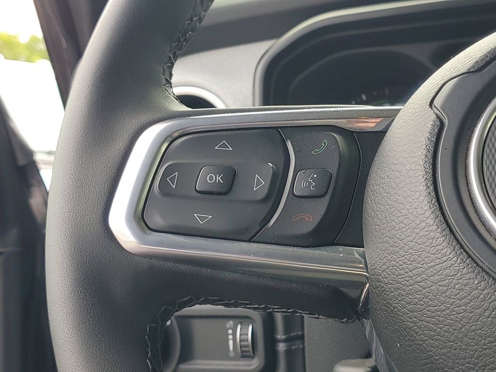 2025 Jeep Wrangler Sahara 4xe