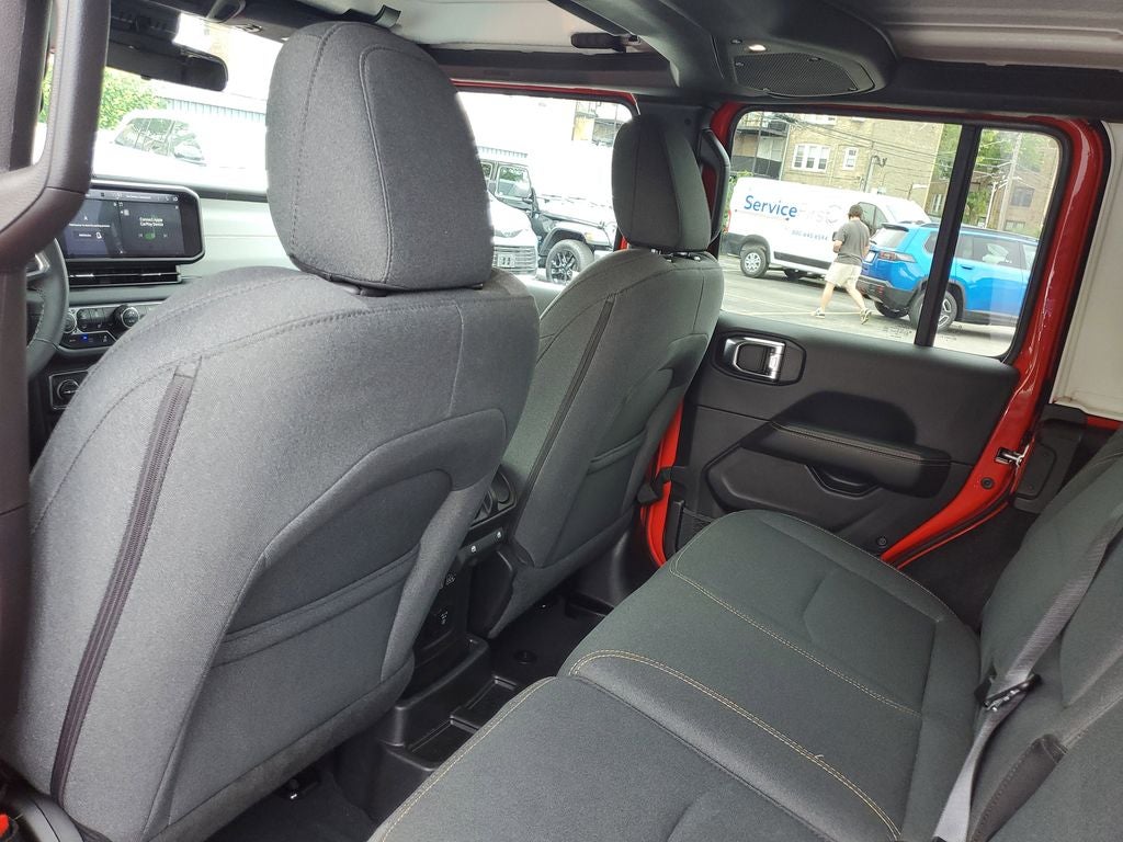 2025 Jeep Wrangler Sahara 4xe