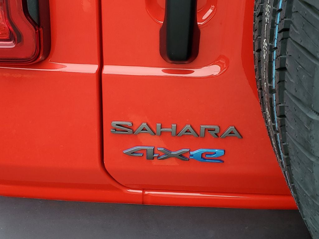 2025 Jeep Wrangler Sahara 4xe