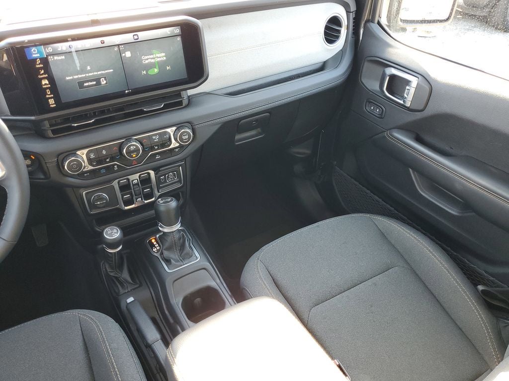 2025 Jeep Wrangler Sahara 4xe