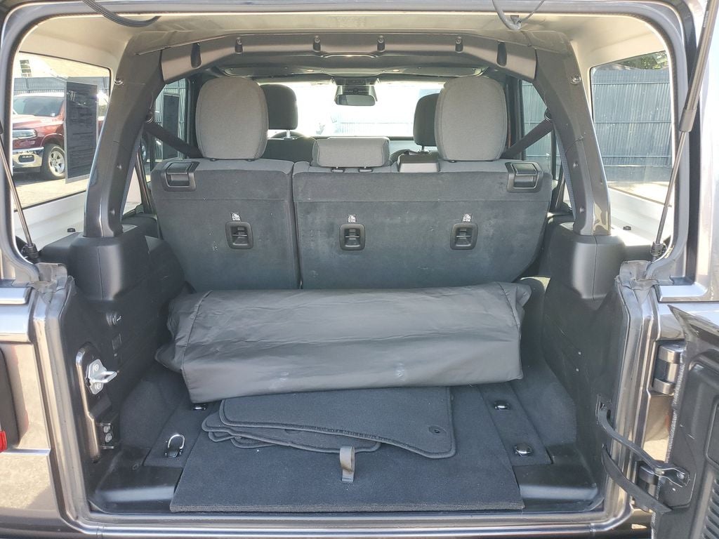 2025 Jeep Wrangler Sahara 4xe