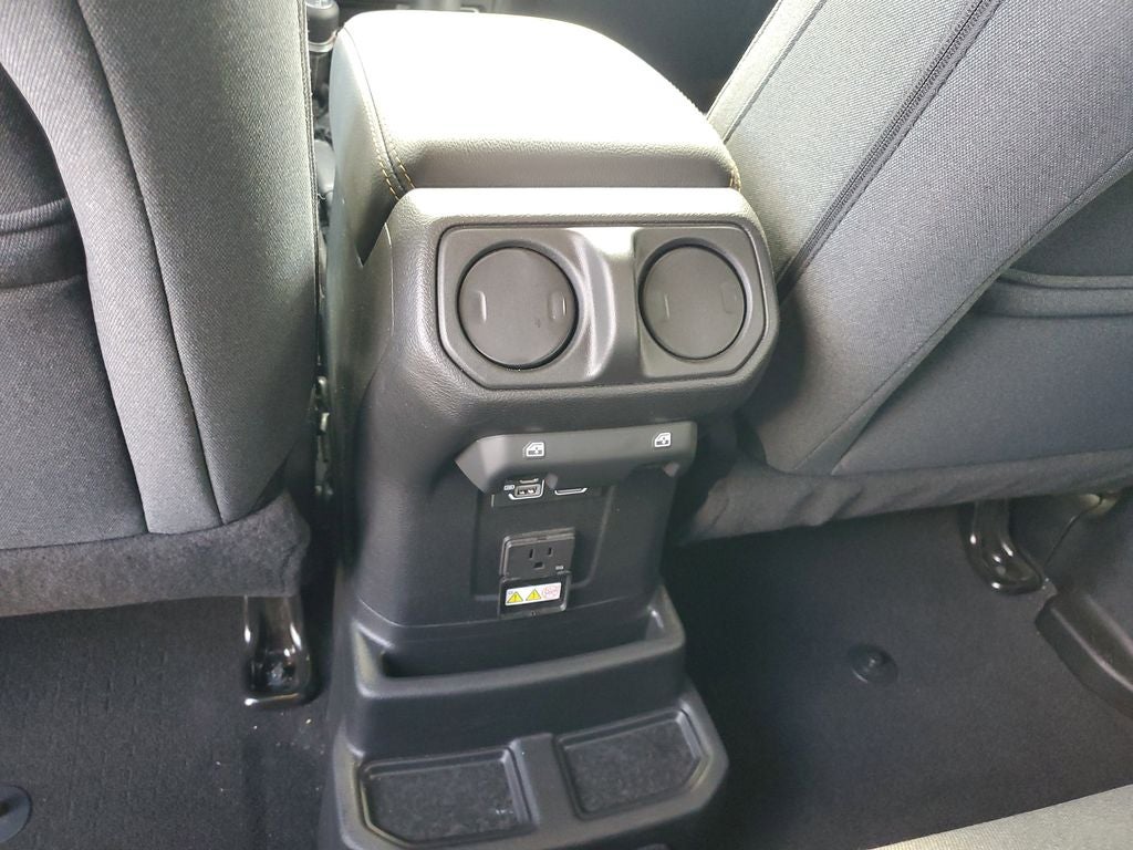 2025 Jeep Wrangler Sahara 4xe