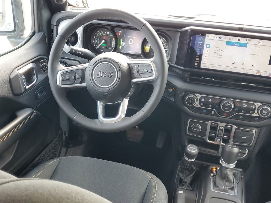 2025 Jeep Wrangler Sahara 4xe