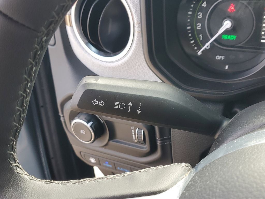2025 Jeep Wrangler Sahara 4xe