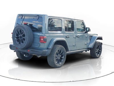2025 Jeep Wrangler Sahara 4xe