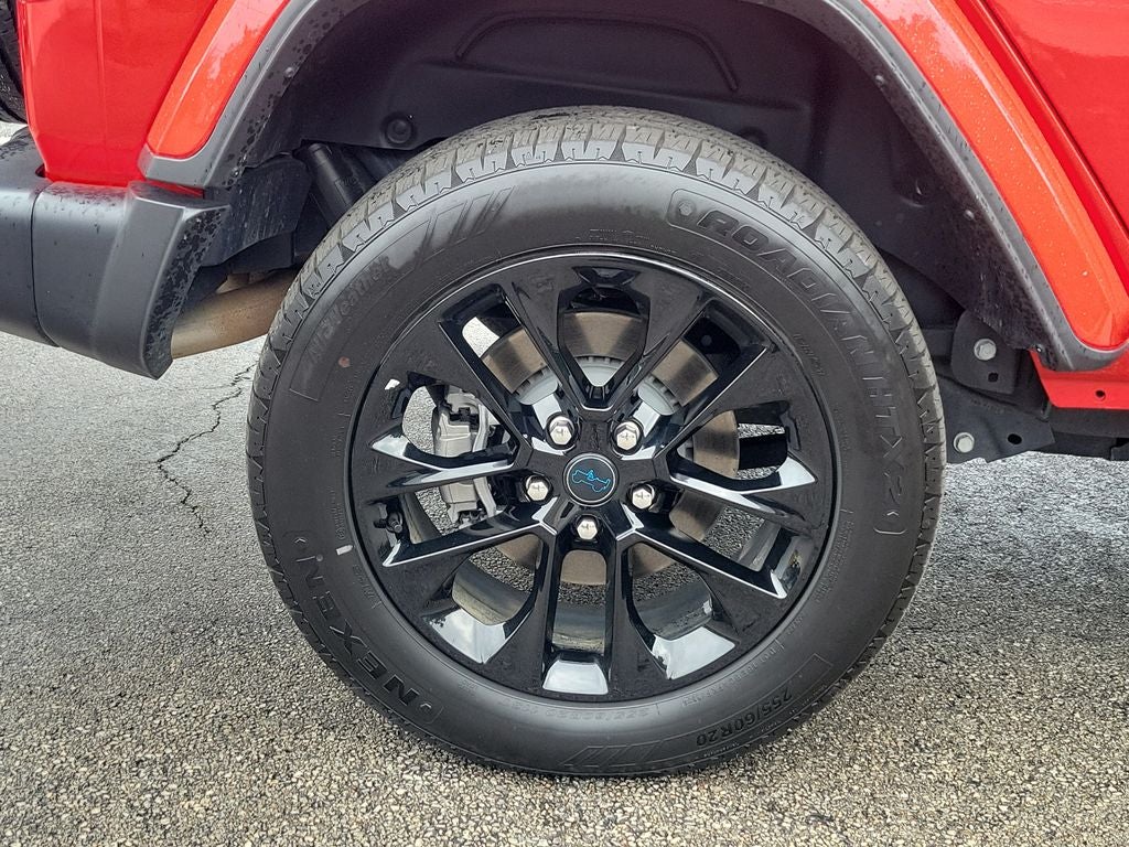 2025 Jeep Wrangler Sahara 4xe