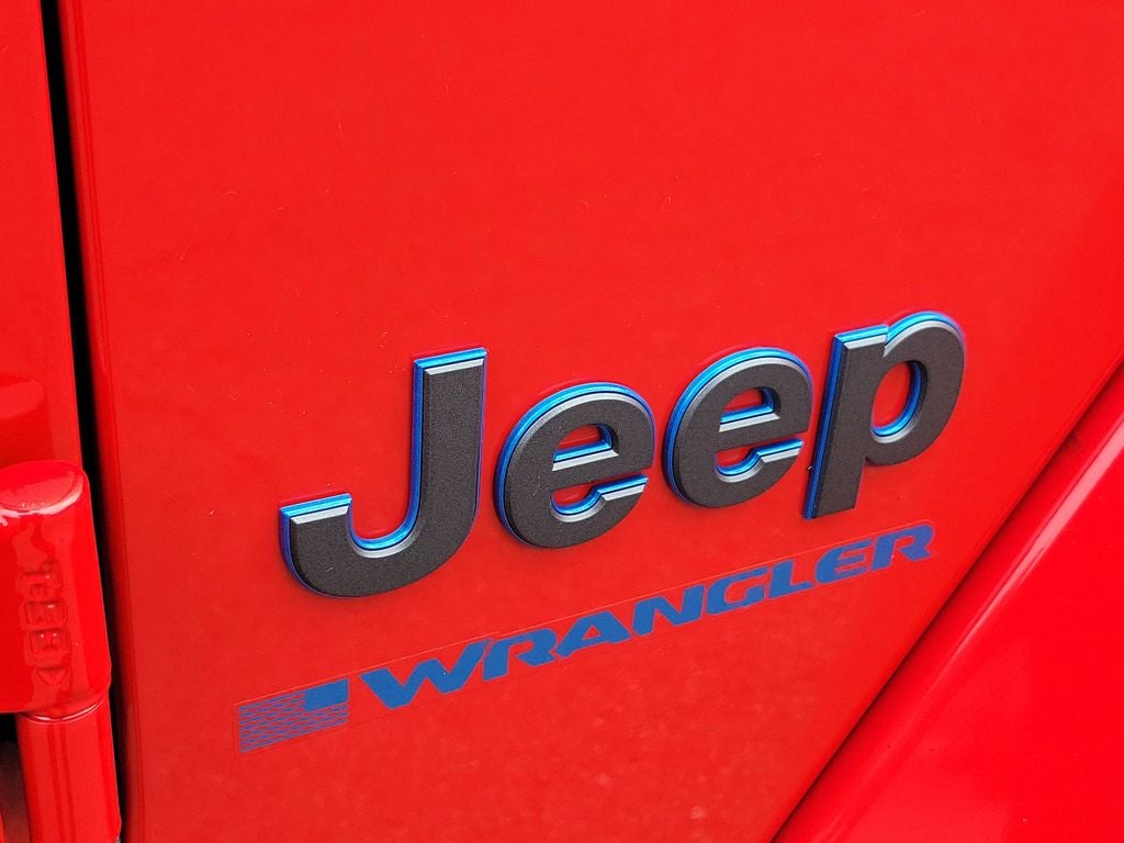 2025 Jeep Wrangler Sahara 4xe