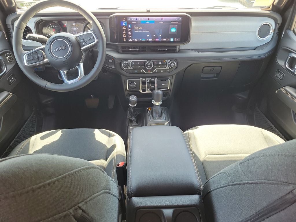 2025 Jeep Wrangler Sahara 4xe