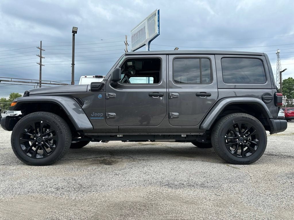 2025 Jeep Wrangler Sahara 4xe