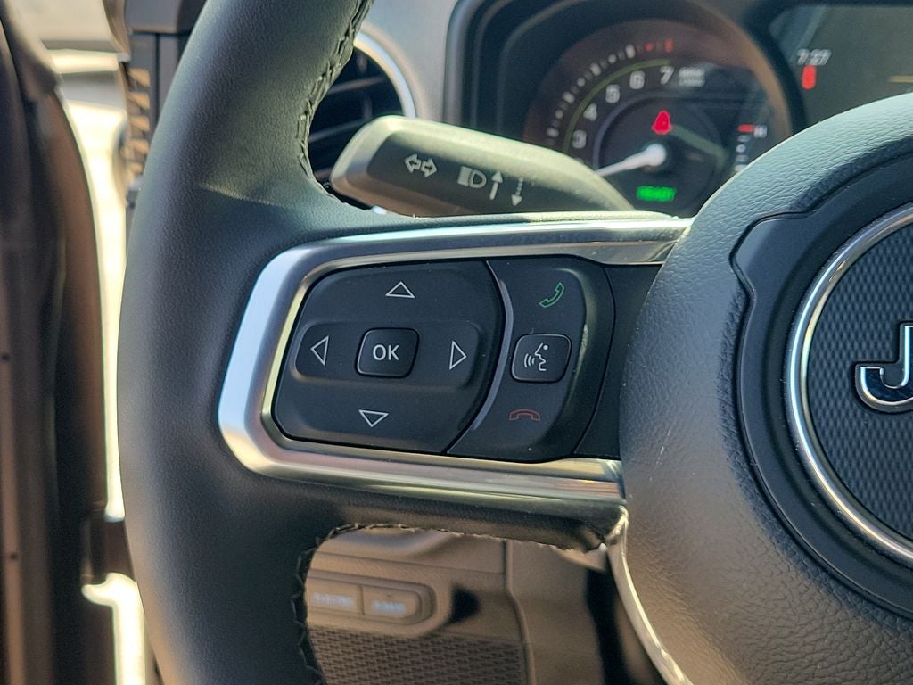 2025 Jeep Wrangler Sahara 4xe