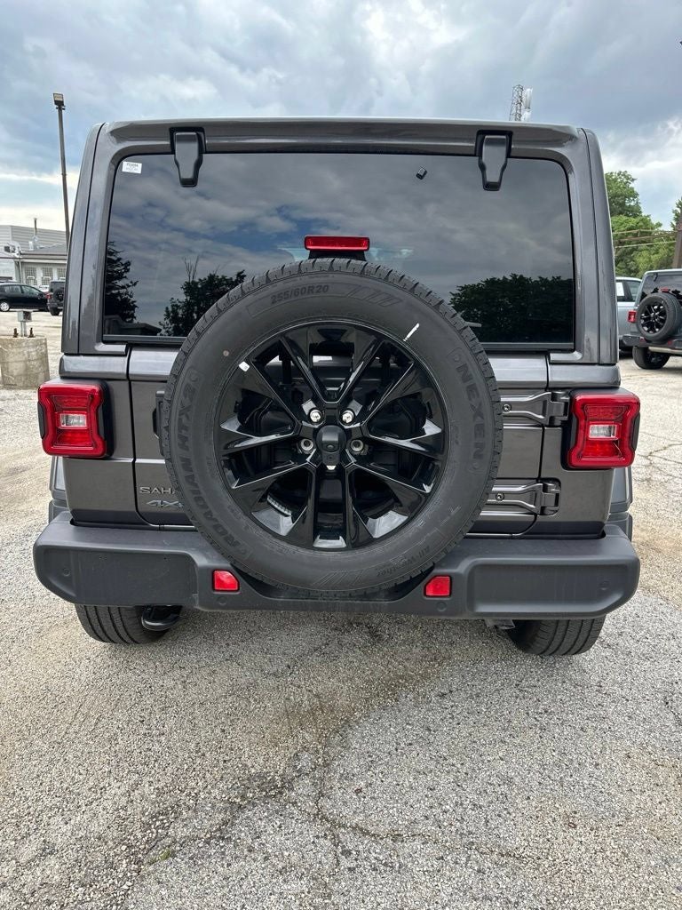 2025 Jeep Wrangler Sahara 4xe