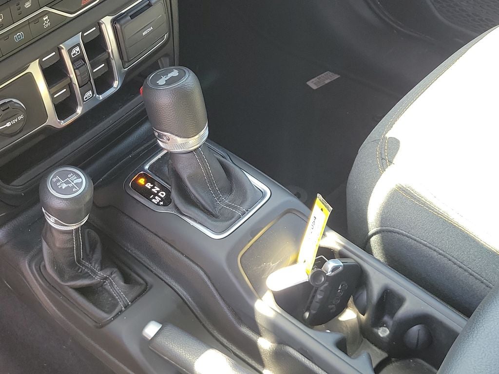 2025 Jeep Wrangler Sahara 4xe