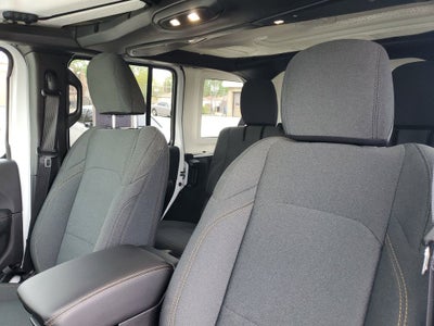 2025 Jeep Wrangler Sahara 4xe