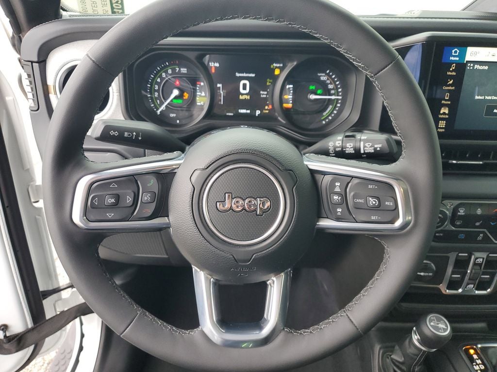 2025 Jeep Wrangler Sahara 4xe