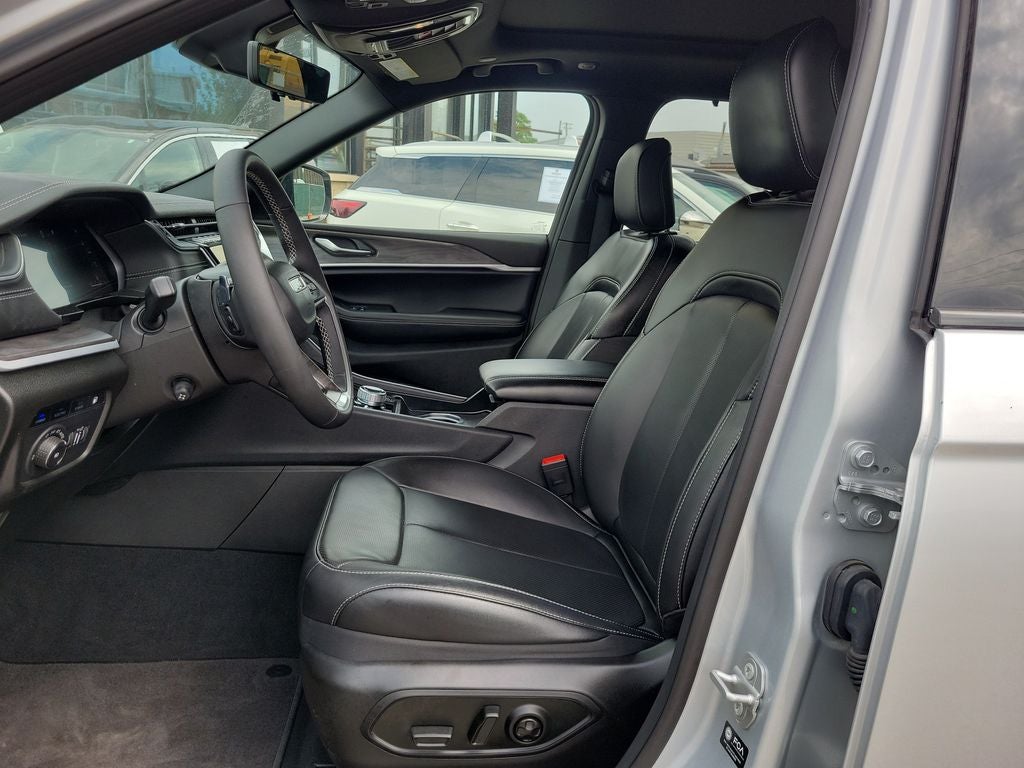 2025 Jeep Grand Cherokee 4xe