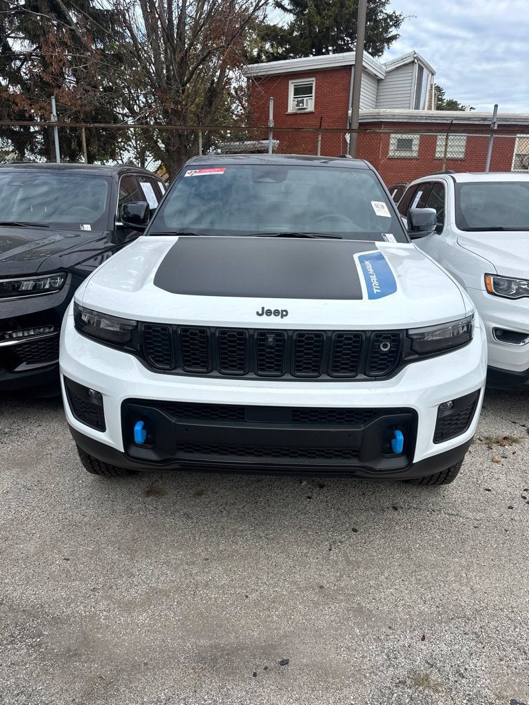 2023 Jeep Grand Cherokee Trailhawk 4xe