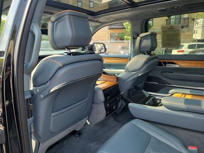 2024 Jeep Grand Wagoneer Series III