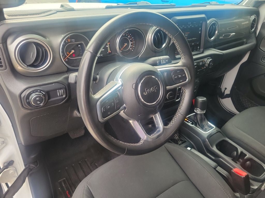 2023 Jeep Gladiator Overland