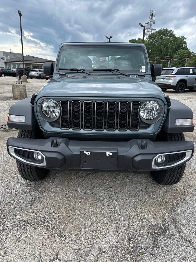 2025 Jeep Gladiator Sport