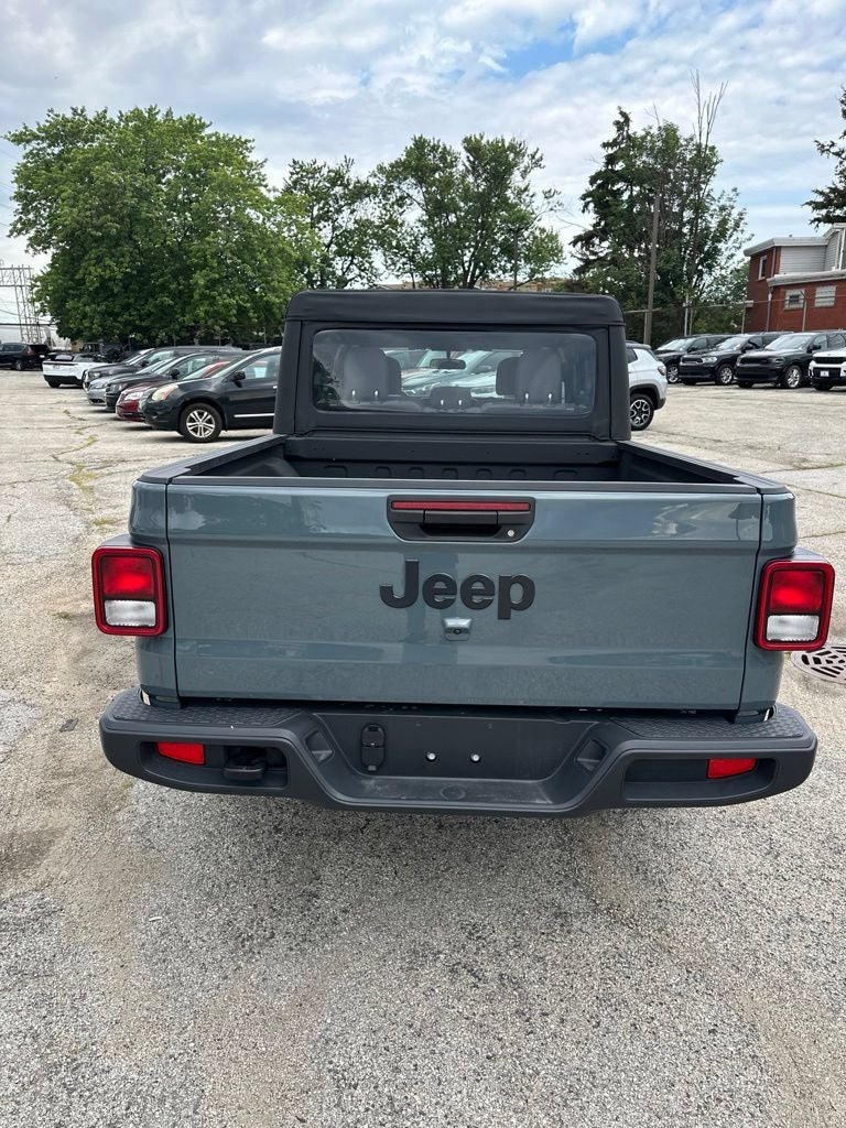 2025 Jeep Gladiator Sport