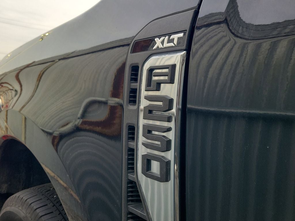2024 Ford F-250SD XLT
