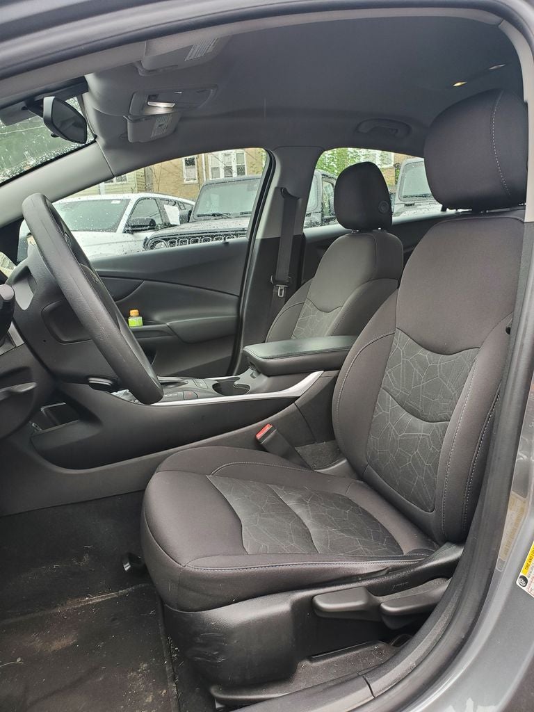 2018 Chevrolet Volt LT