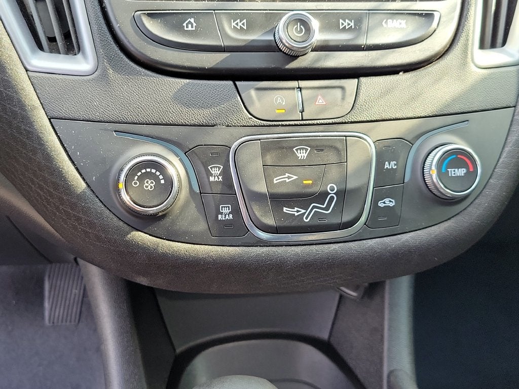 2024 Chevrolet Malibu LS 1FL