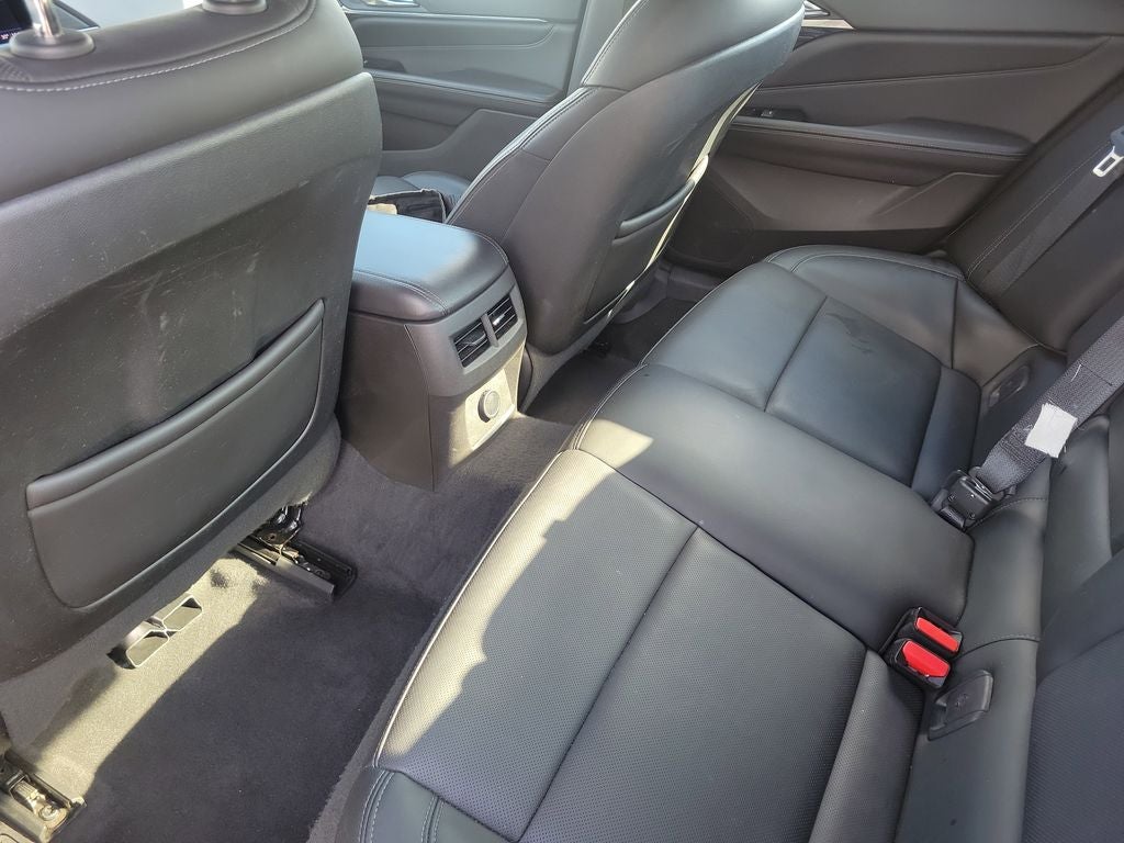 2023 Cadillac CT4 Premium Luxury