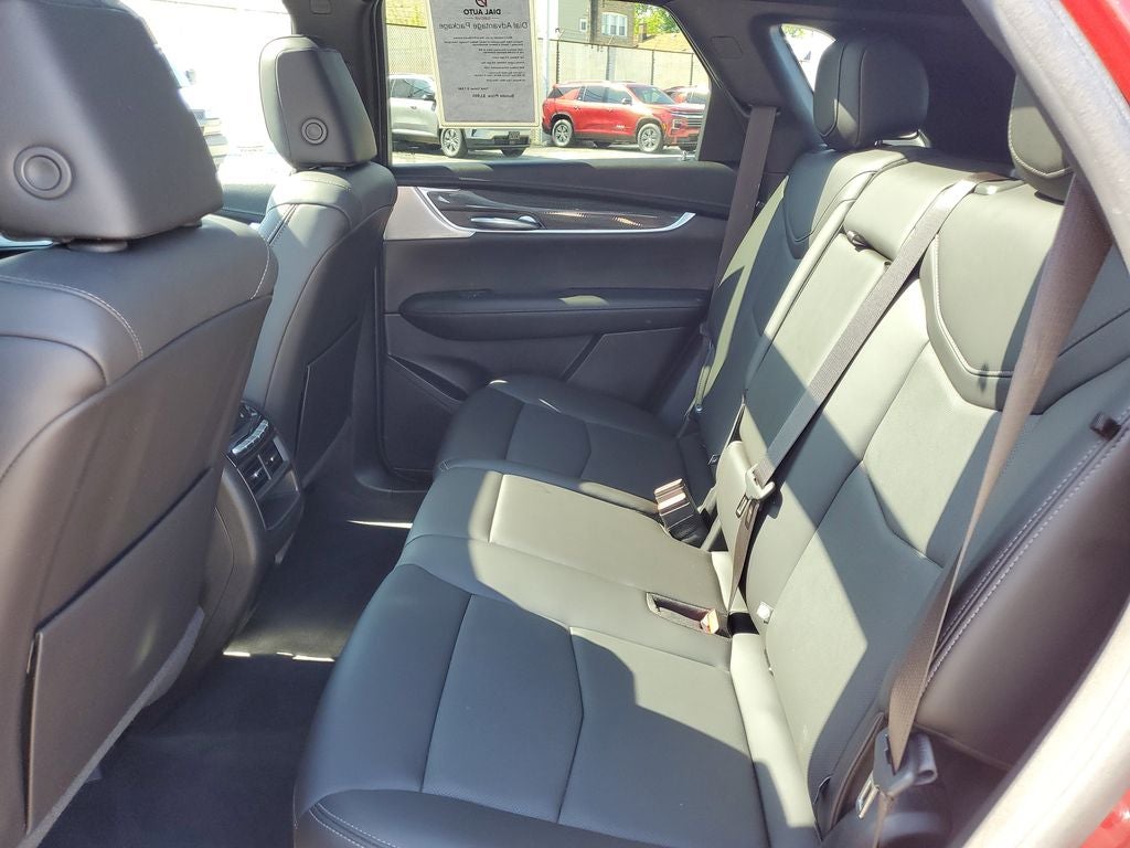 2024 Cadillac XT5 Sport