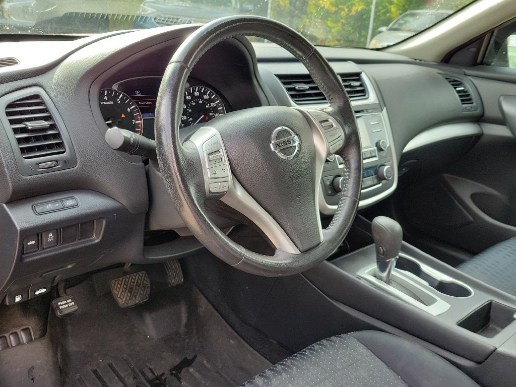 2017 Nissan Altima 2.5 SV