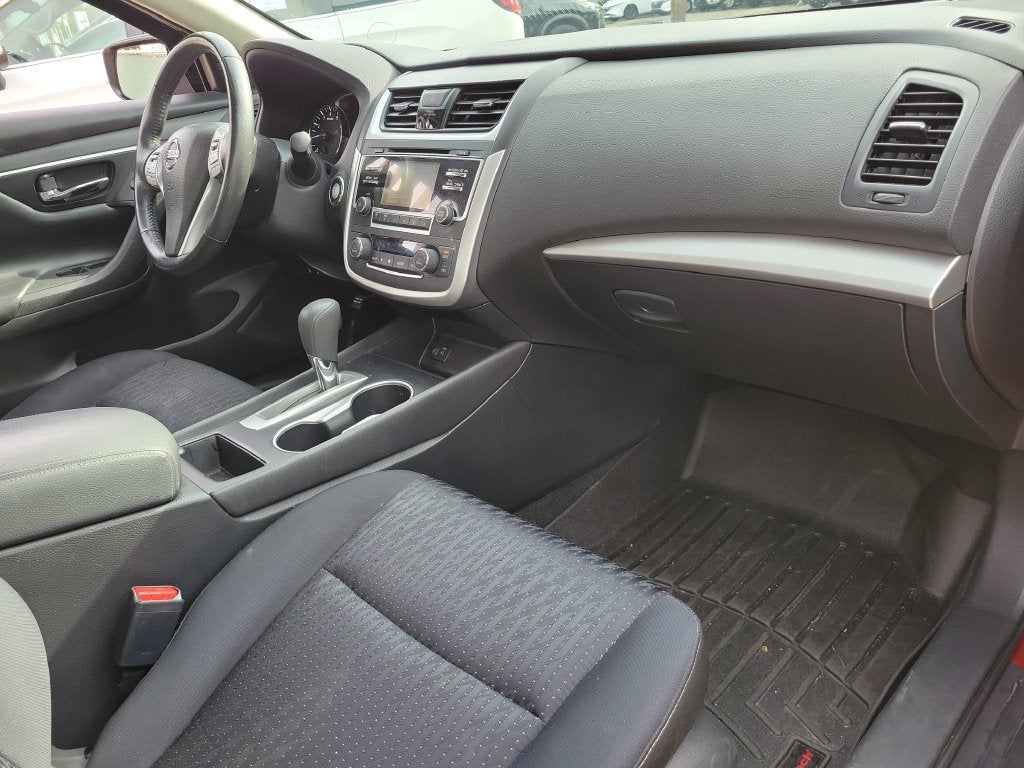 2017 Nissan Altima 2.5 SV