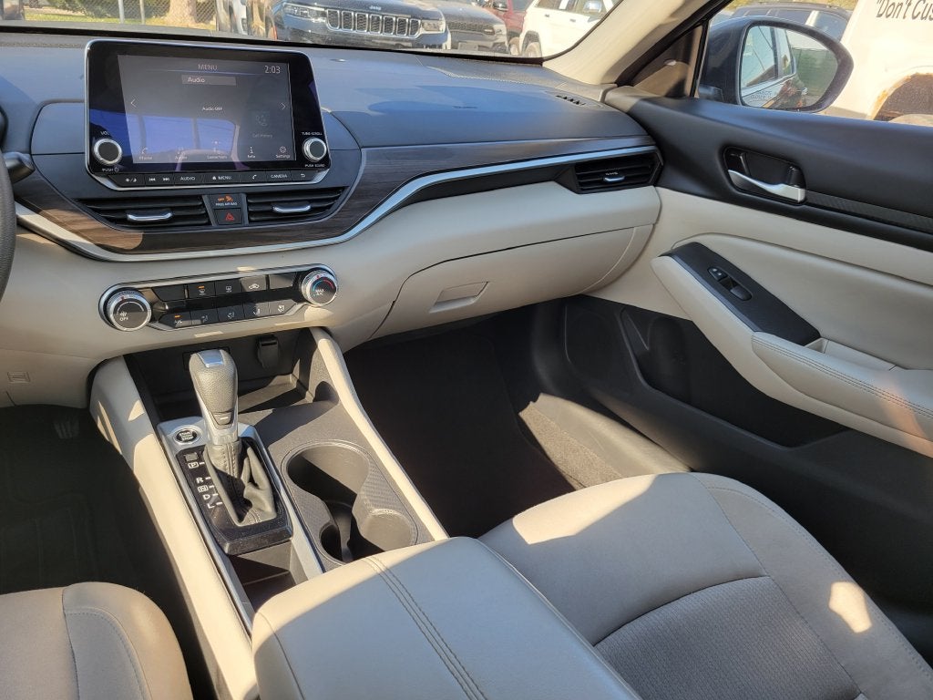 2025 Nissan Altima 2.5 SV